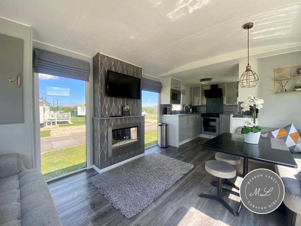 Meadow Lakes 22 - Golden Palm, Pet Friendly, Wifi, Bed Linen - Meadow Lakes Caravan & Lodge Hire Skegness Luaran gambar